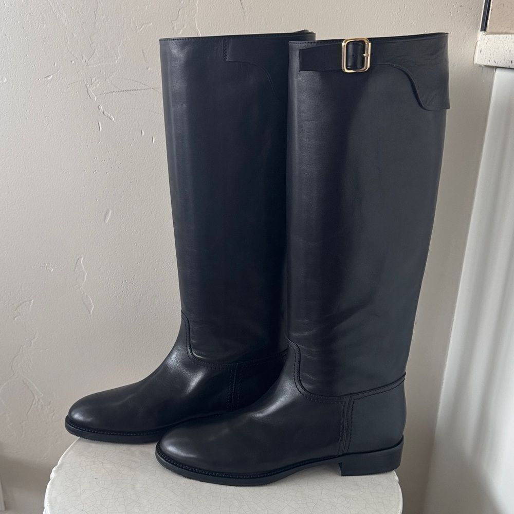 Mara Bini Black Knee-High Leather Boots Gold Buckle Sleek Pull-On Design Size 37